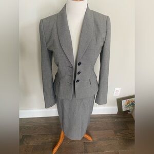 Tahari Skirt Suit Size 2